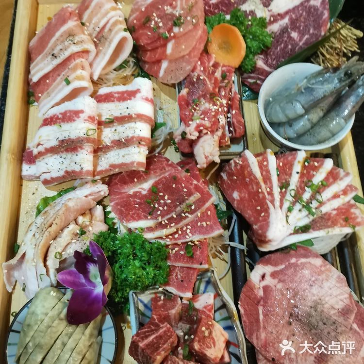 吃到一家味道很好的日式烤肉店