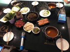 -唯爱KTV聚会餐厅(仙林东城汇店)