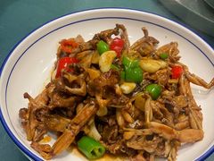 红烧田鸡-董厨煨汤馆(车站路店)