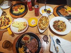 -菲滋意式餐厅(加州阳光二店)