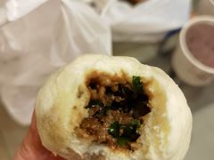 -李与白包子铺(桐梓林店)