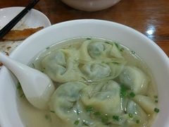 -潘国仙耳光馄饨(黄家阙路店)