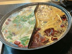-鹿鸣山草本茶香火锅(园西路店)