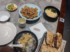 -高玛纳驴肉火烧(河间店)