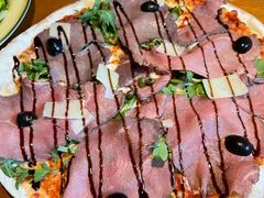 -JINNS锦时 steak&pizza(浸信会礼拜堂旧址店)