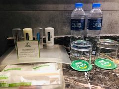 -上海虹桥西郊假日酒店