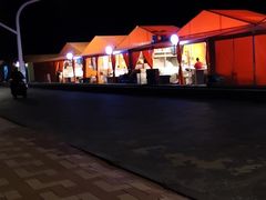 -沈家门海鲜夜排档(东港店)