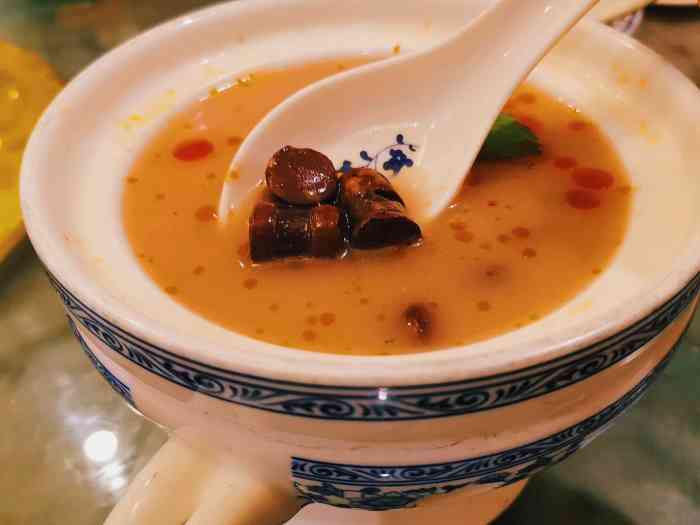 海碗居(蓝色港湾店)-"第一次和姐们来海碗居 地道的北京菜 .