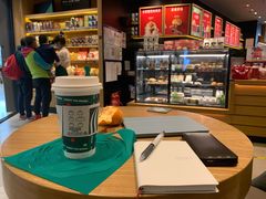 -星巴克臻选(华堂·新辰汇店)