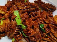 爆炒腰花-闫府私房菜·百年鲁菜(恒隆店)