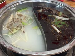 -袁记串串香(泉水轻轨站店)