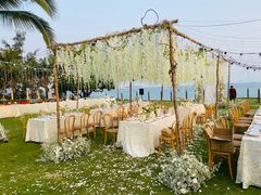 -亚龙湾中心广场