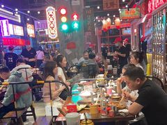 -萍姐火锅·公路夜市(武汉首店)