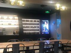 -瑞幸咖啡(宝华国际广场店)