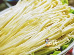 -慢丽江·云南野生菌土鸡锅(西山店)
