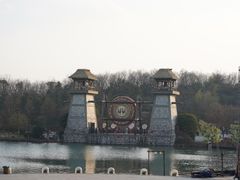 -茅山东方盐湖城景区