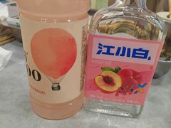 -全家便利店(莲花池东路店)