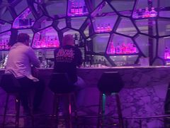 -OZONE 顶楼酒吧(香港丽思卡尔顿酒店)