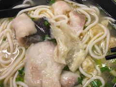 -鑫花溪牛肉米粉(凤凰街创始总店)