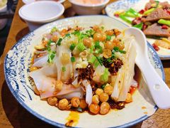 家乡卷粉-阿婉贵州苗家酸汤鱼(梅林店)