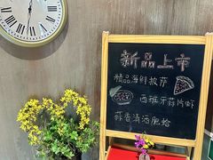 -JINNS锦时 steak&pizza(浸信会礼拜堂旧址店)