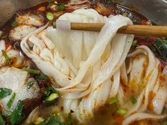 -肇兴特色牛肉粉