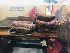-小龙大肉面馆