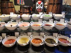 自助调料区-舟山希尔顿酒店·開自助餐厅