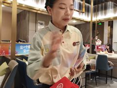-海底捞火锅(长宁路龙之梦店)