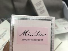 -Dior(金鹰购物中心店)