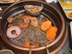 -梨花甄选自助烤肉(小寨原力场店)