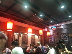 -张氏宽窄巷成都名小吃(茂业百货华强北店)