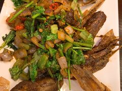 椒盐鸭头鸭脖-麦香坊(伏波山店)