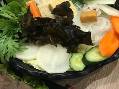 -呷哺呷哺(新世界百货望京店)