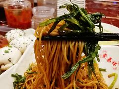 开洋葱油拌面加蛋皮汤-东泰祥生煎馆(长宁路店)
