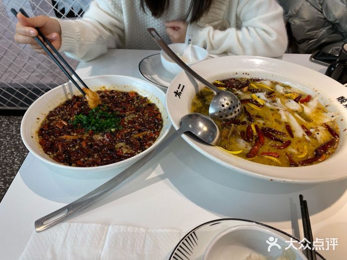 湖滨银泰in77e区店)-老坛子酸菜鱼-菜-老坛子酸菜鱼图片-杭州美食