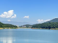 -孔雀湖生态旅游区