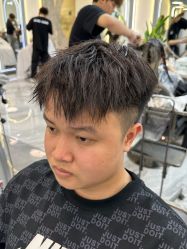 -苏奇发型·烫发染发