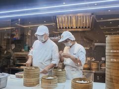 -桂满陇·蟹黄小笼汤包(环球港店)
