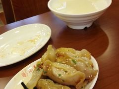 -小姜锅贴(凤凰街店)