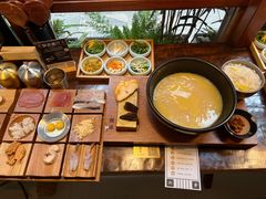 -银米·云南传统过桥米线(双廊黑金冠店)