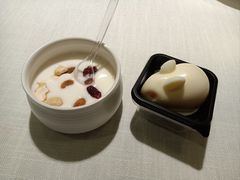坚果酸奶-半勺·新徽菜(银泰城店)