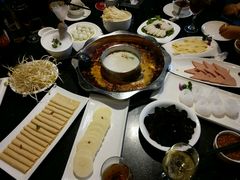 -小天鹅火锅·一线江景洪鼎旗舰店(洪崖洞店)