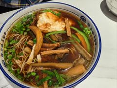 -镇南锅盖面馆(解放路店)