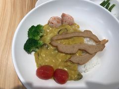 -轻蔬不用等·素食(江苏路店)