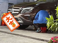 -喜憨儿洗车中心(梅林店)