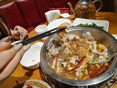 -隔壁老王·家常云南菜(花巷店)