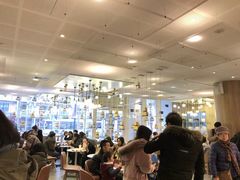 大堂-奈雪的茶(市百一店)