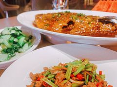 -艳阳天·非遗楚菜(武汉客厅店)