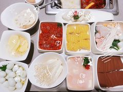-海底捞火锅(公益西桥店)